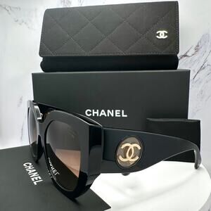 New CHANEL Sunglasses